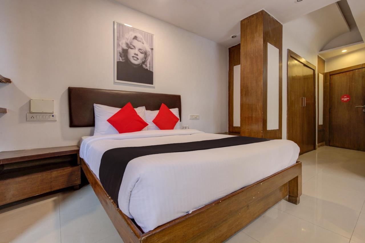 Capital O 77295 Hotel Bansidhar Bhuvan Bombaj Exteriér fotografie