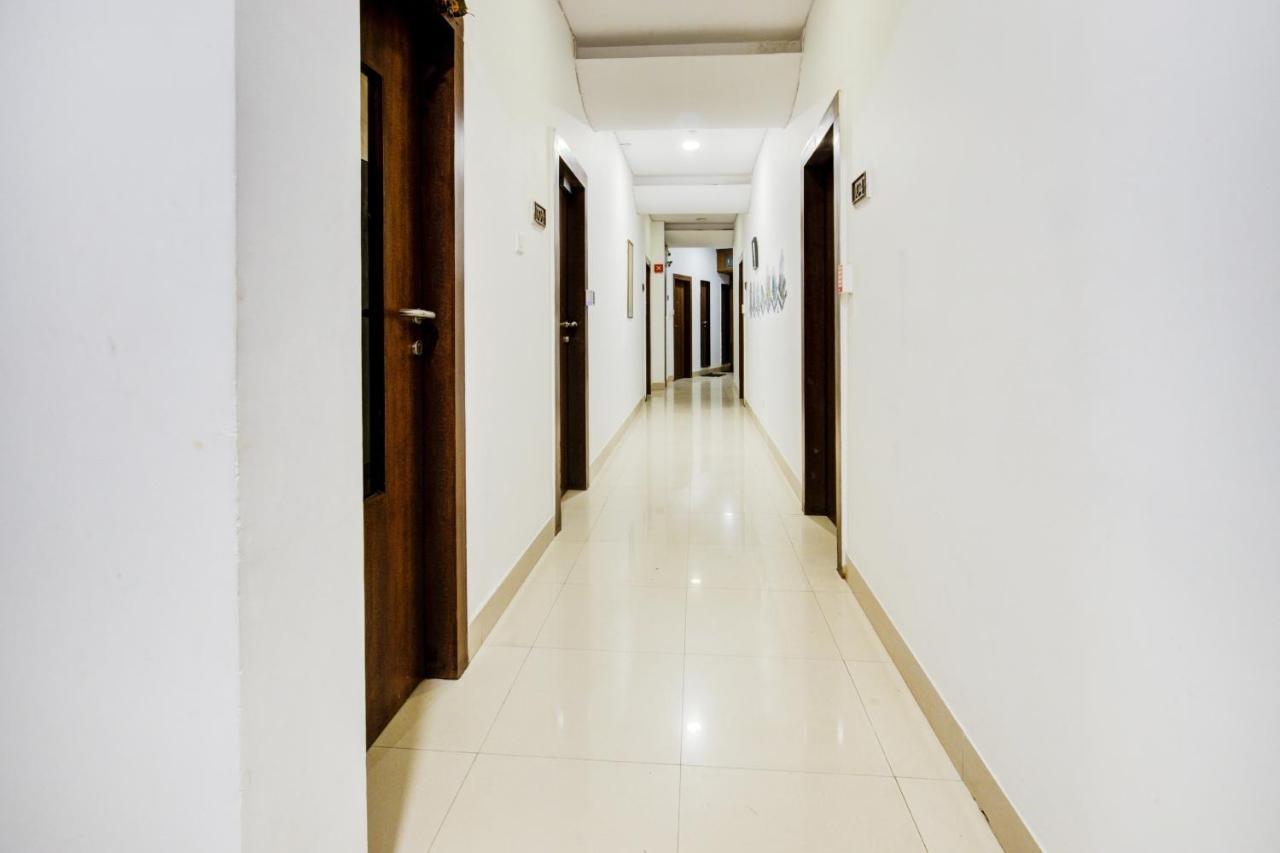 Capital O 77295 Hotel Bansidhar Bhuvan Bombaj Exteriér fotografie