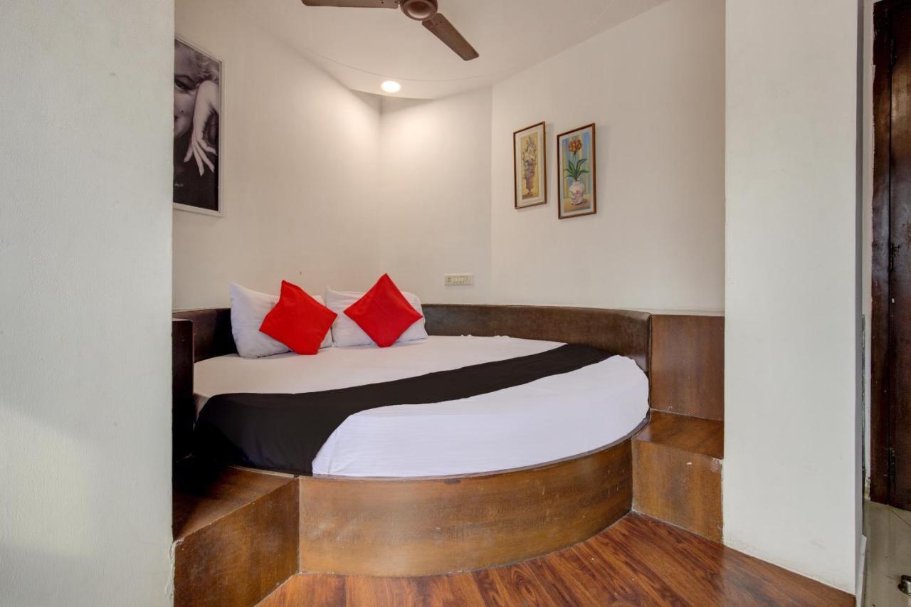 Capital O 77295 Hotel Bansidhar Bhuvan Bombaj Exteriér fotografie