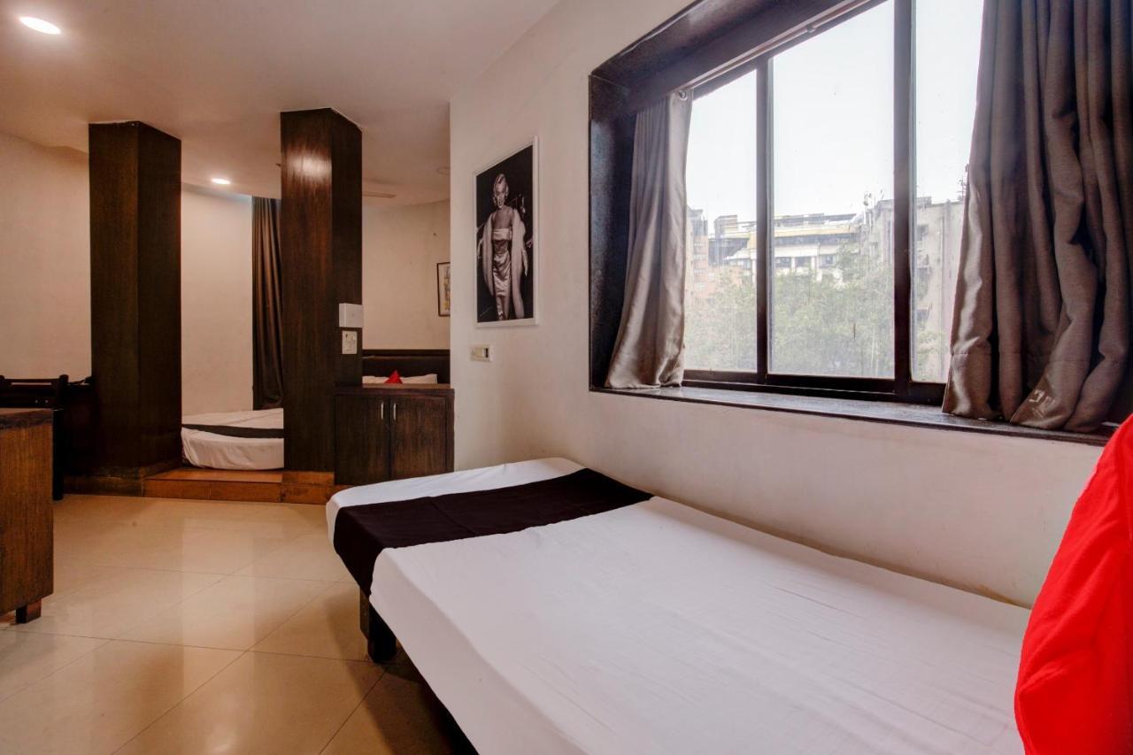 Capital O 77295 Hotel Bansidhar Bhuvan Bombaj Exteriér fotografie