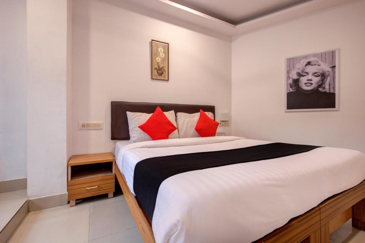 Capital O 77295 Hotel Bansidhar Bhuvan Bombaj Exteriér fotografie
